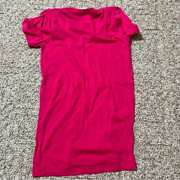 PINK Victoria's Secret Hot Pink Tee with Sequin Logo - Picture 4 of 4